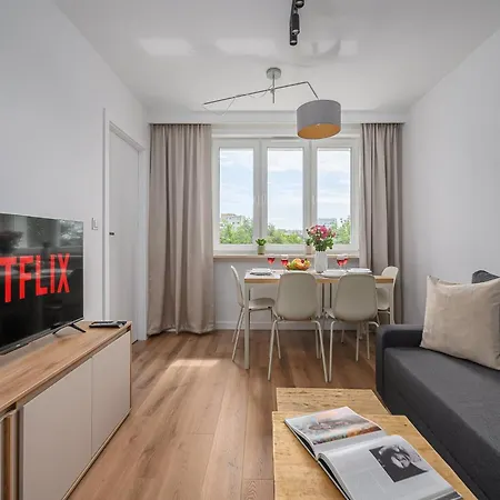Flat Near Centralna Βαρσοβία