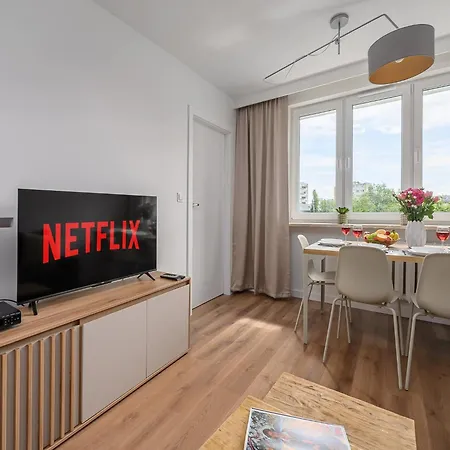 Διαμέρισμα Flat Near Centralna Βαρσοβία