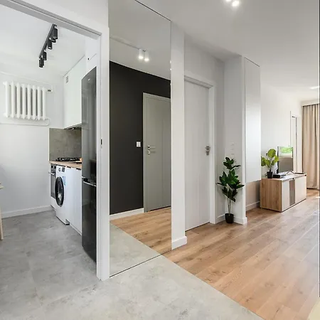 Flat Near Centralna Διαμέρισμα *